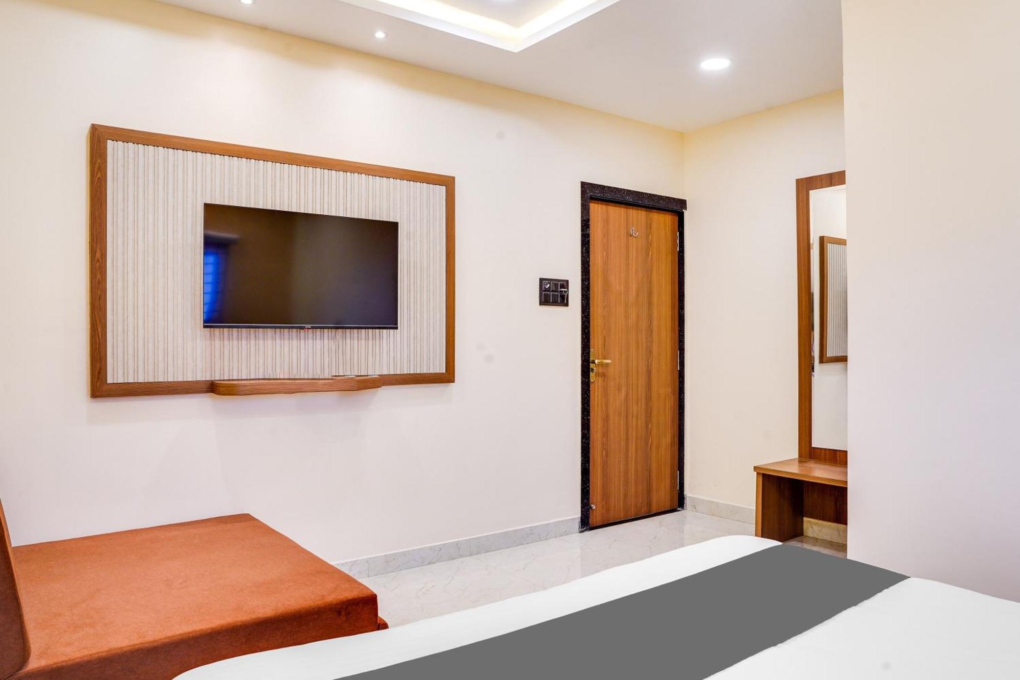 Hotel O Anjaney Palace ボーパール エクステリア 写真